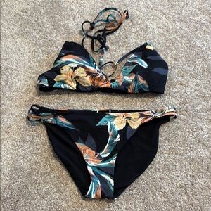 Roxy Floral Black Bikini Set